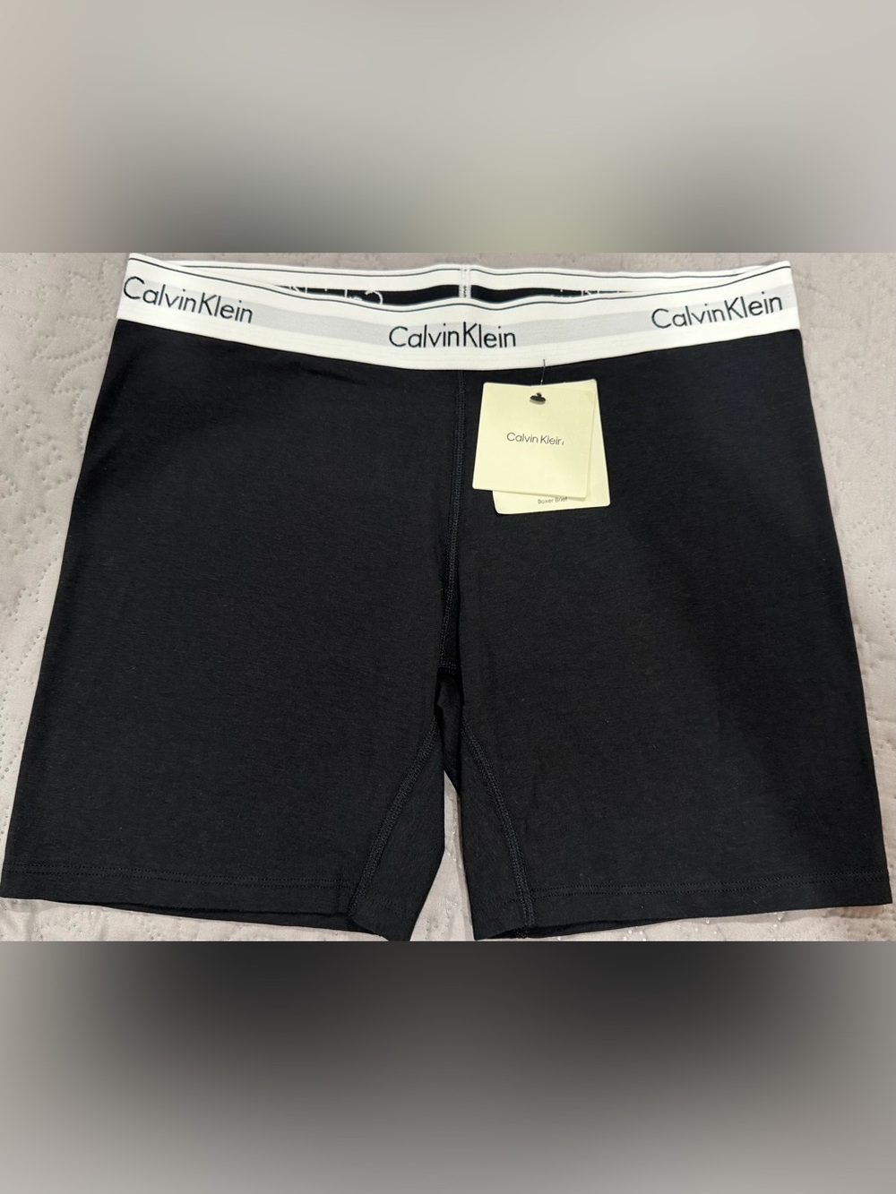 Calvin Klein Women’s Boxer Briefs Black NWT Size M QF7625